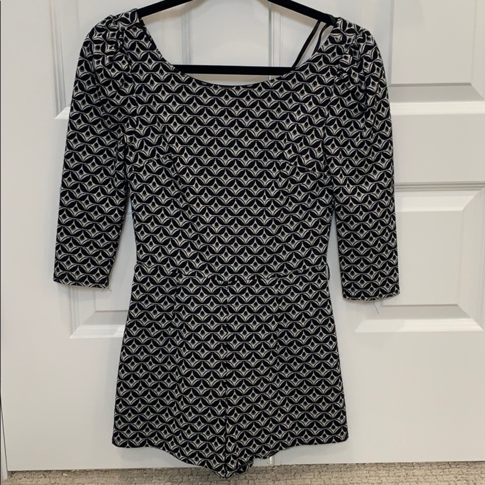 Ark & Co navy and white print romper S